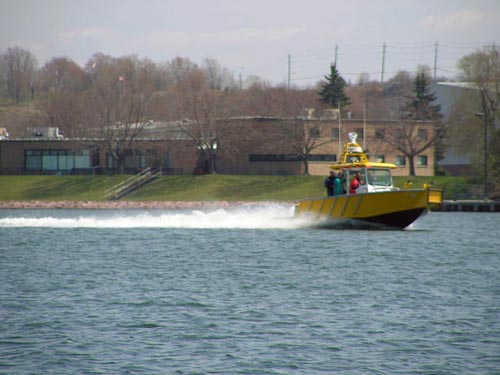 MetalCraft Marine FireStorm 27 aluminum fireboat
